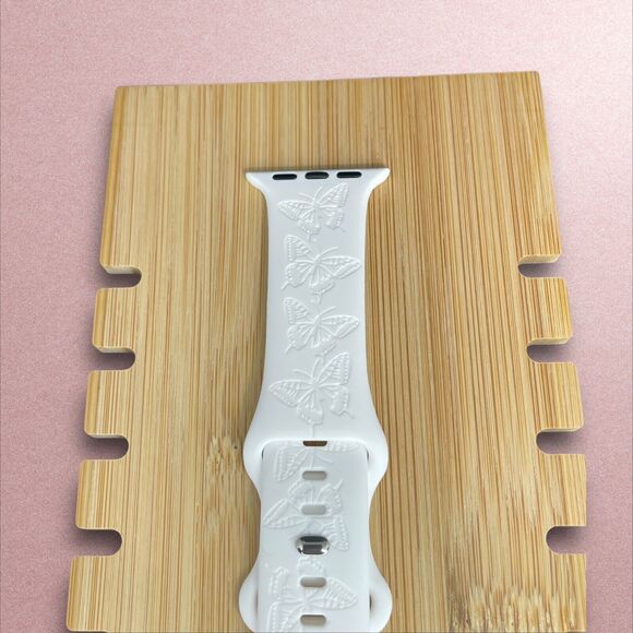 Apple Watch Band Butterfly Silicone Strap Buckle White 42/44/45/49mm NWT - Picture 5 of 10